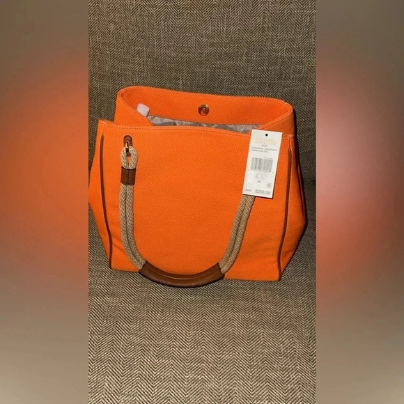 💥BLK FRI SALE NWT $258 Michael Kors Talia Apricot LG Grab Canvas Tote Purse/Bag - Picture 1 of 11